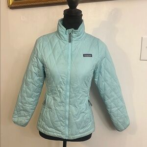 Girls Large Patagonia Blue Puffer Jacket with Quilted Design